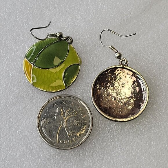 Green Round Earrings - Picture 9 of 9